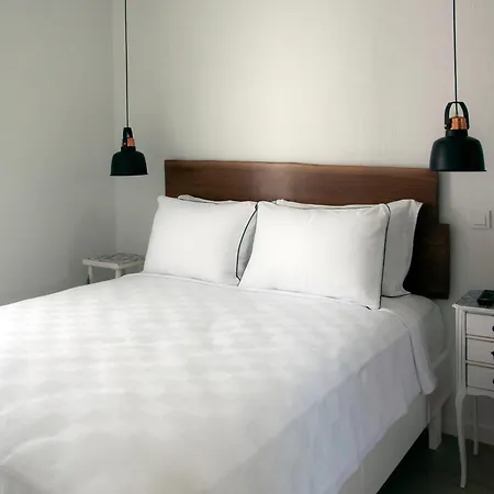 Sakula Hotel